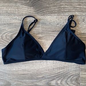 Women’s black bikini top